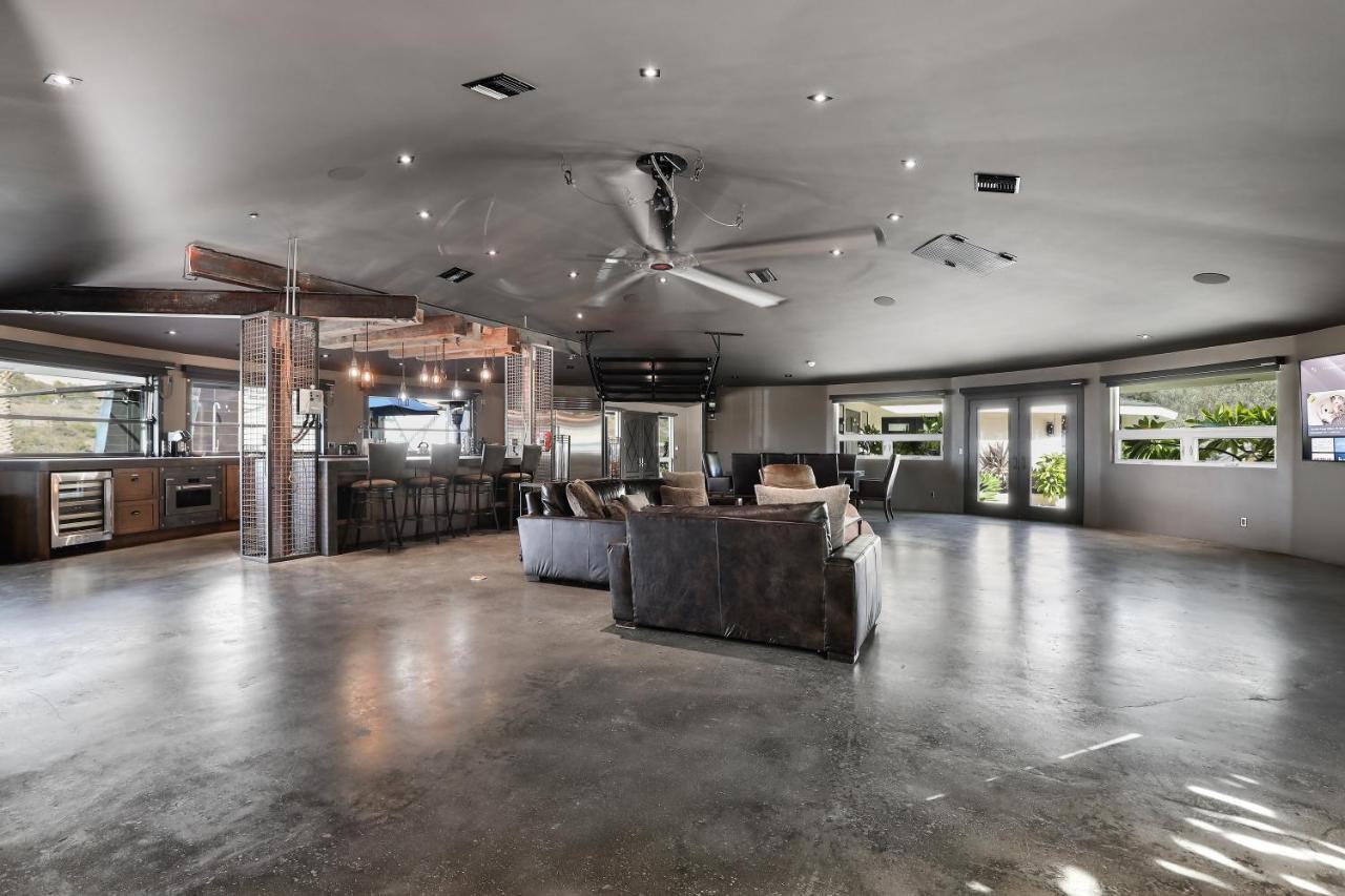 Iron Mansion Private Resort-Event Space 12000 Ft! Temecula Exterior foto